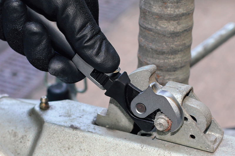 Laser Tools unveils adjustable wrench