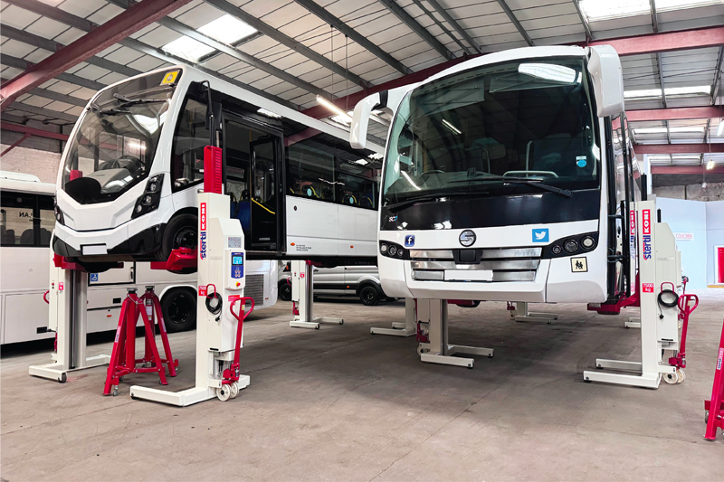 Optimising the servicing of public service vehicles