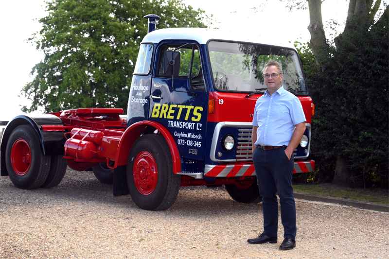 Volvo F86 tractor unit restored to its former glory