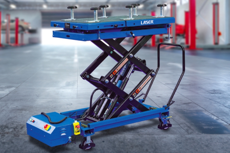 Laser Tools showcases its EV battery lifting table