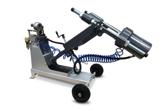 Liftmaster details king pin press